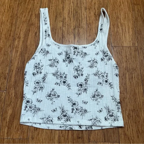 Aeropostale White Floral Cropped Tank Top - Picture 2 of 4